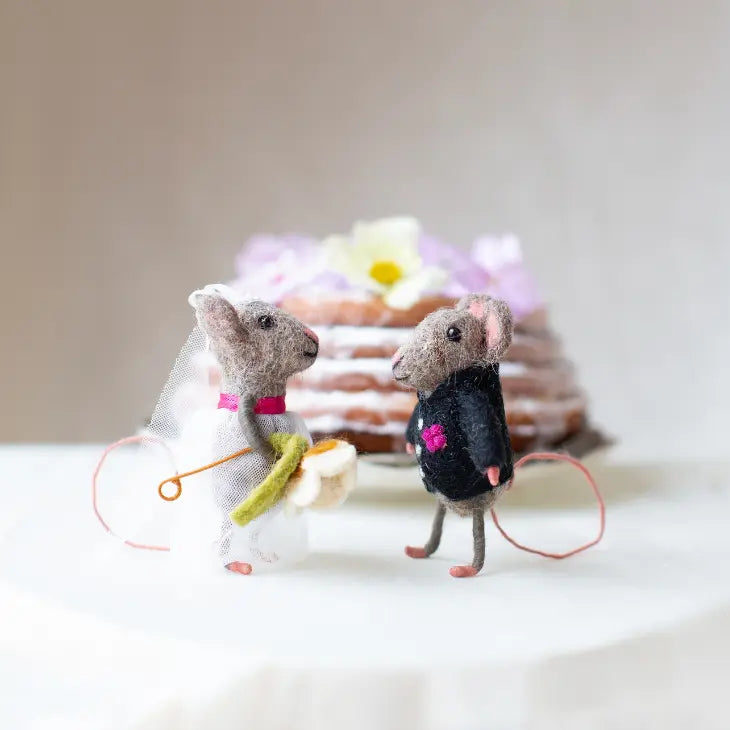 Groom Wedding Mouse