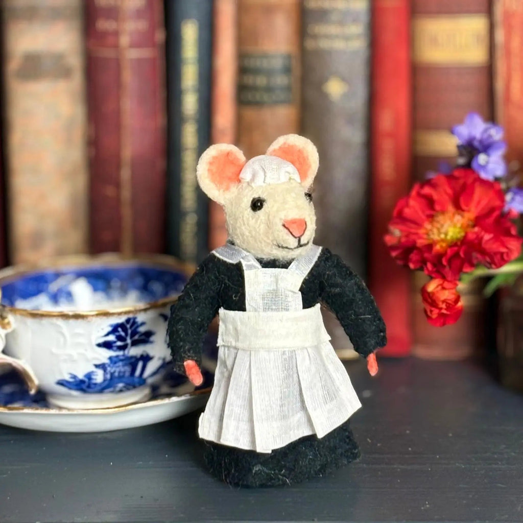 Edwardian Maid Mouse