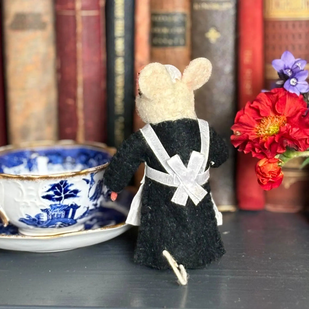 Edwardian Maid Mouse