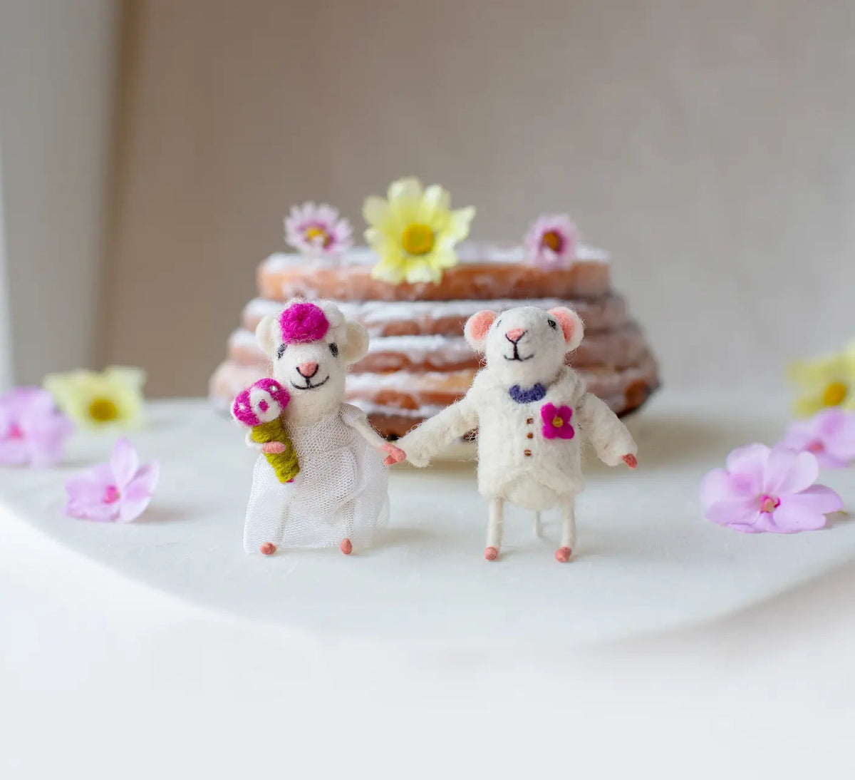 Page Boy Bridesmaid Mice