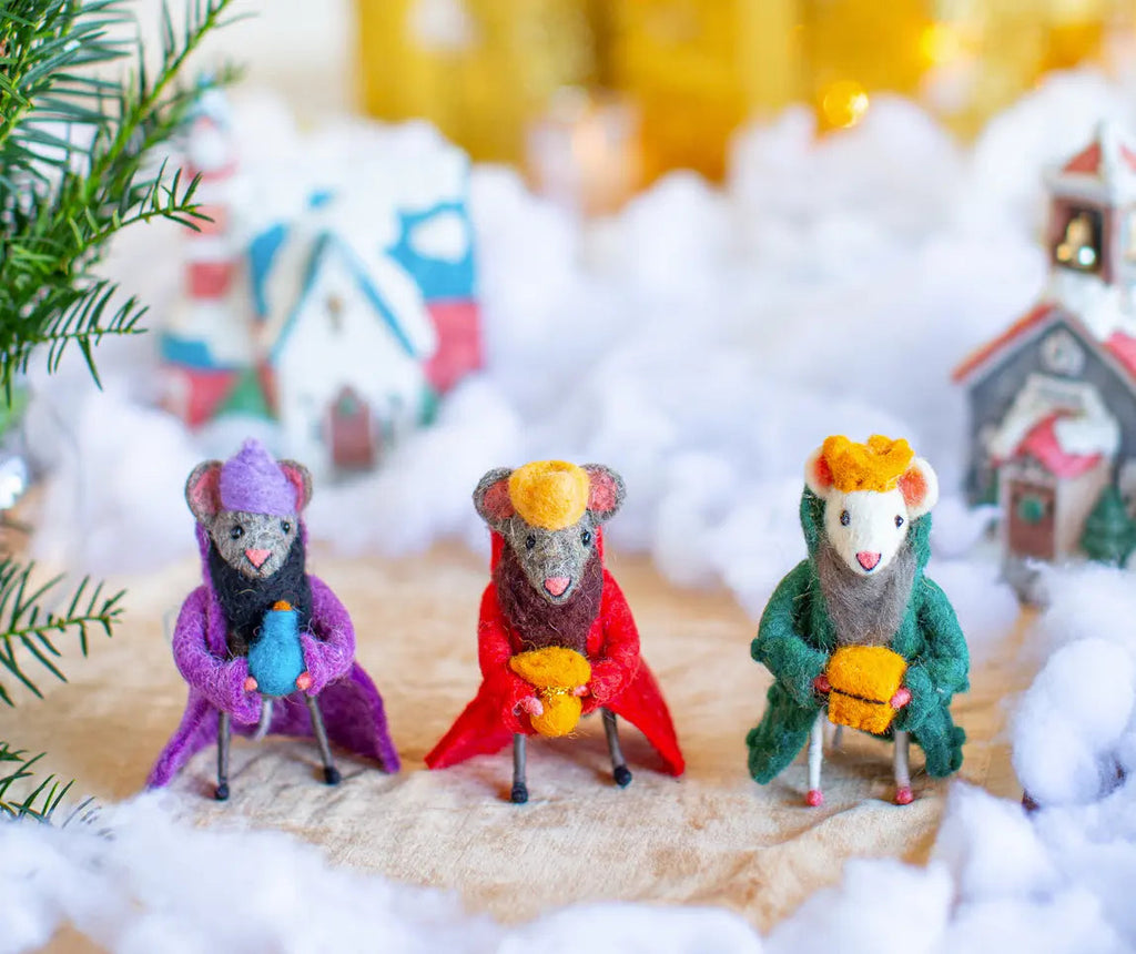 Wise Mice Nativity Set